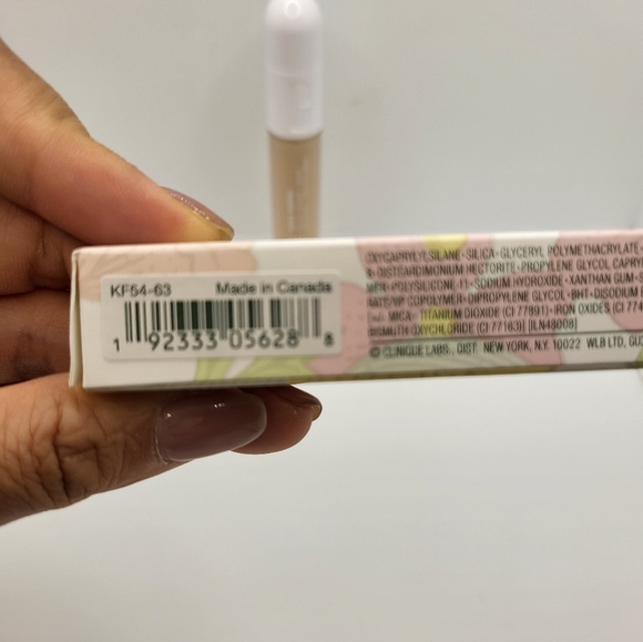 Clinique Even Better All-Over Concealer + Eraser - Picture 2 of 2